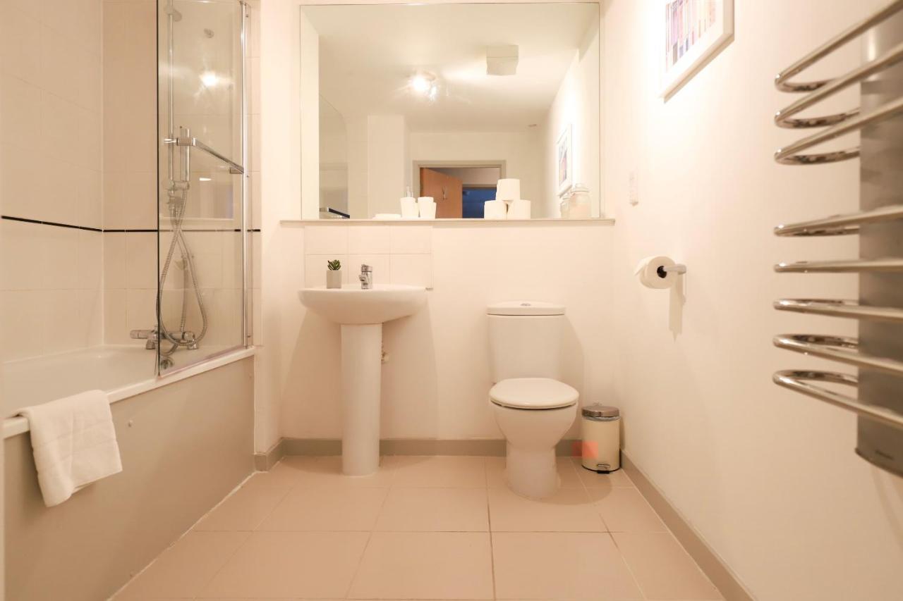 Beautiful 2 Bedroom Property In Borough Londres Exterior foto